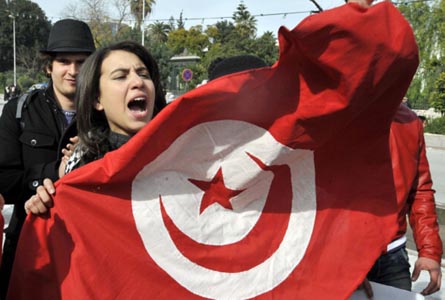 Tunisia, parità tra uomo e donna nel progetto costituzionale, ma era già così con Ben Alì