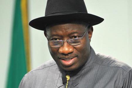 Nigeria, torture e pestaggi per compilare lista di gay da arrestare