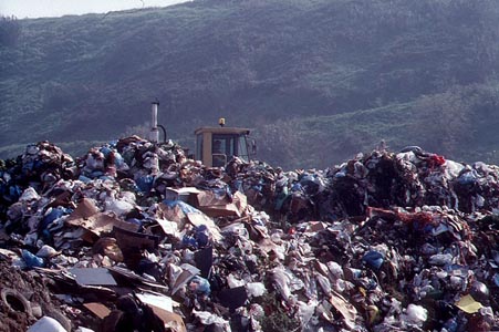 Roma, Marino: “Con Zingaretti chiusa Malagrotta. Un atto che vale più di mille parole”