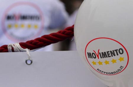 La base del M5S obbliga Grillo al confronto con Renzi