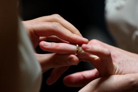 I deputati, i politici, gli attivisti ghei chiederanno (o l’hanno già fatto) il riconoscimento della loro unione?