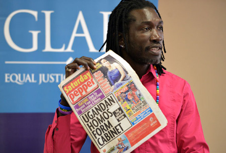 Leader dell’attivismo LGTB ugandese chiede asilo politico negli Stati Uniti