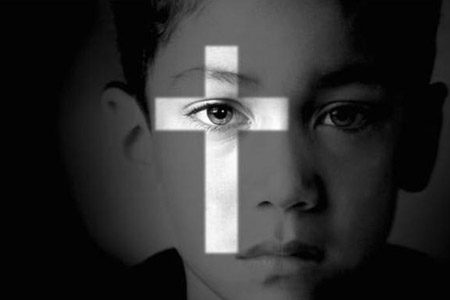 Preti pedofili: Vescovi responsabili se non denunciano