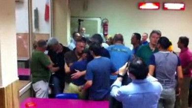 Quelli che son democratici con le epurazioni e le risse