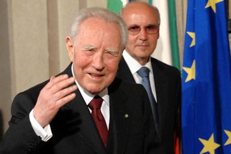Carlo Azegli Ciampi ricoverato in ospedale a Bolzano