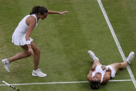 Errani e Vinci trionfano a Wimbledon
