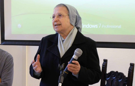 Voglio conoscere l’orientamento sessuale della stimata Madre Superiora Suor Eugenia Libratore…