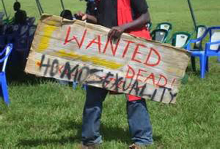 Uganda, la polizia l’accusa di lesbismo e la mette sotto inchiesta. Ha 8 anni