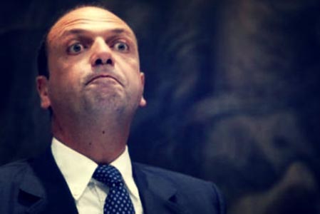 L’anima intollerante di Alfano sempre in cerca di voti
