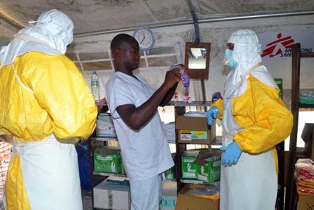 Ebola, anche la Costa d’Avorio chiude le frontiere
