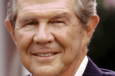 L’evangelista statunitense Pat Robertson: “Vestire i gay di un certo colore per riconoscerli”