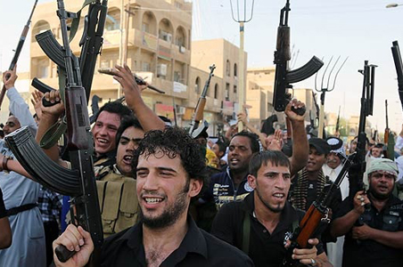 Iran pronto ad attaccare l’Is se i miliziani si avvicineranno al confine Iran-Iraq