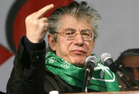 Muore la “Libera scuola dei popoli padani”, dio esiste e non è Bossi