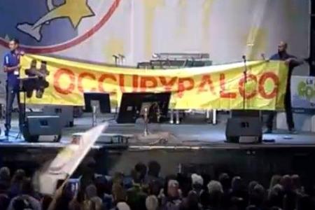 “I clandestini vanno rispediti a casa”, il Grillo Sparlante