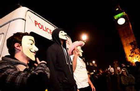 Anonymous in marcia, scontri a Londra