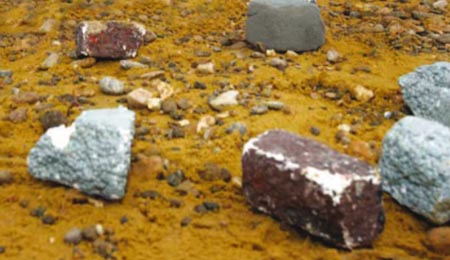 L’Isis avrebbe lapidato due giovani accusati di omosessualità