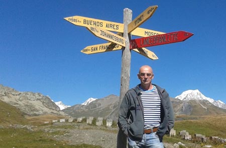 Le “Storie” di Gianfranco Maccaferri: “Tutto intorno a me è blu”