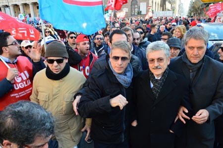 La vittoria di Camusso: il Governo, “Rispetto per i lavoratori in sciopero, ma andiamo avanti”, poi D’Alema…