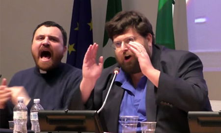 Mario Adinolfi, “La moglie dev’essere sottomessa e il preservativo non serve”