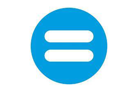 Uguali Diritti, un foglio, un pennarello, un apparecchio in grado di scattare foto e la voglia di metterci la faccia