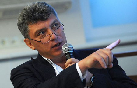 Nemtsov ammazzato a colpi di pistola, così si tolgono di mezzo gli oppositori nella democrazia di Putin