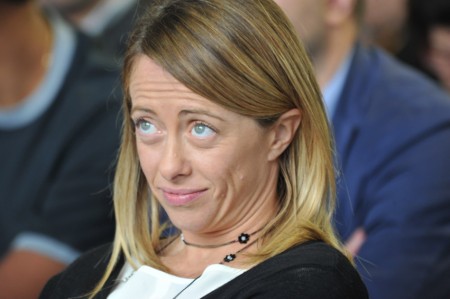 Per gli integralisti cattolici e i fanatici opportunisti il divorzio breve è attacco alla famiglia: vaneggiano