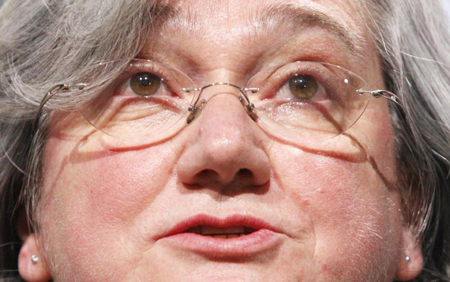 Quelli da Mafia Capitale che “Stanno a magnasse Roma”, Rosaria Bindy detta Rosy tace. Pensa un po’…