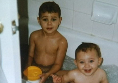 Ritrova il figlio dopo quindici anni grazie a Facebook