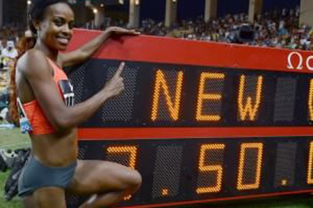Il fantastico primato mondiale di Dibaba sui 1500 metri femminili