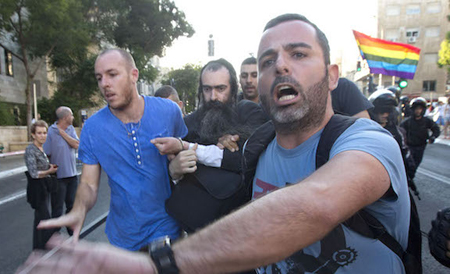 Israele, la lama dell’odio ortodosso spezza la vita di una 17enne che partecipava al Gay Pride