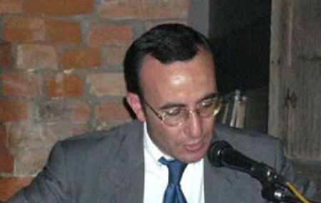 Lo studioso di Teologia, presidente di “Cattolici per la tradizione” accusato di molestie sessuali su una minorenne