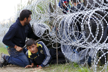 L’Ungheria costruirà un nuovo muro lungo il confine con la Romania