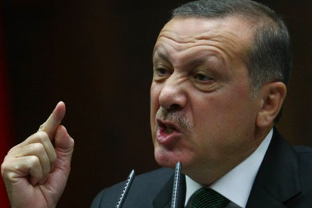 Erdogan lo ha messo in quel posto ai Turchi (ma gode l’Occidente)