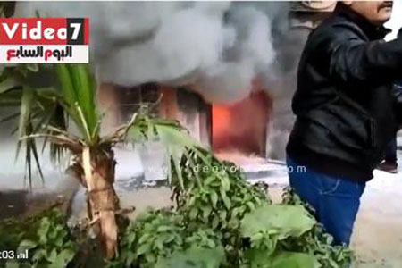 Attentato a Il Cairo con bomba molotov, 18 morti