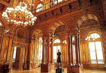 Catania, il Teatro Bellini presenta la stagione estiva 2016