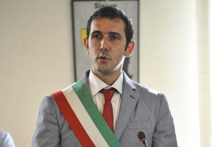 Sanatoria a Cinque Stelle per abusi edilizi, accade a Pomezia