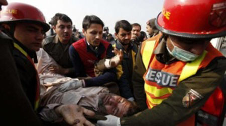 Pakistan, assalto talebano all’università di Charsadda: 21 morti