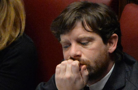 Possibile che l’idea geniale di Civati sugli assorbenti sia un’idea geniale?