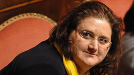 La Sen. Laura Bignami: “Per comprendere l’omosessualità dovete uscire da You Porn”