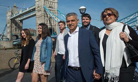 Sadiq Khan vince le elezioni: è il nuovo sindaco di Londra