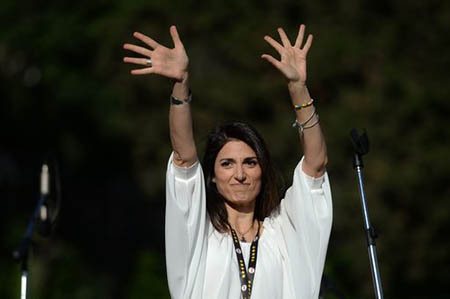 Donna Raggi dei Miracoli conquista Roma che ora, finalmente, sarà ricca e prospera