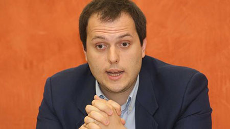 Brescia, l’Assessore piccolo piccolo che nega la Sala Matrimoni alle Unioni Civili