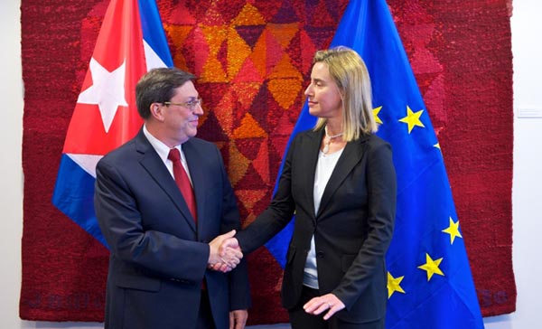 Sobre Cuba Mogherini dice: “la posición común es el obstáculo”: ¿medio siglo de tiranía, no?