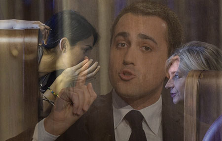 Balle a 5 Stelle: Di Maio sapeva di Muraro, che sapeva che Di Maio sapeva, e blindava Raggi…