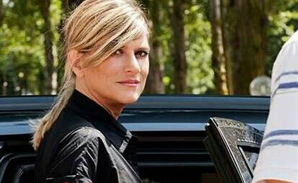 Federica Angeli denuncia Beppe Grillo