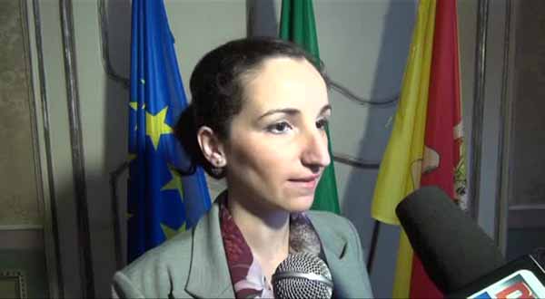 Il “mondo in streaming” delle firme false a 5 Stelle si avvale della facoltà di non rispondere. Favolosi