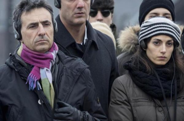 Confusione, compassione e una terza polizza a favore di Virginia Raggi