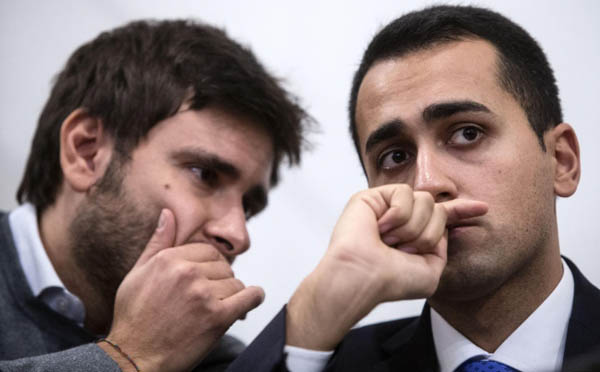 Il povero Di Battista: “Se pensate che si risolvano i problemi in due mesi non votate il M5S”