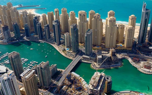 Emirati, rilasciati due fidanzati arrestati per rapporti sessuali extramatrimoniali