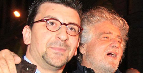 Il consigliere a 5Stelle col vizietto del furtarello nell’armadietto: l’oscuro fascino dell’onestà